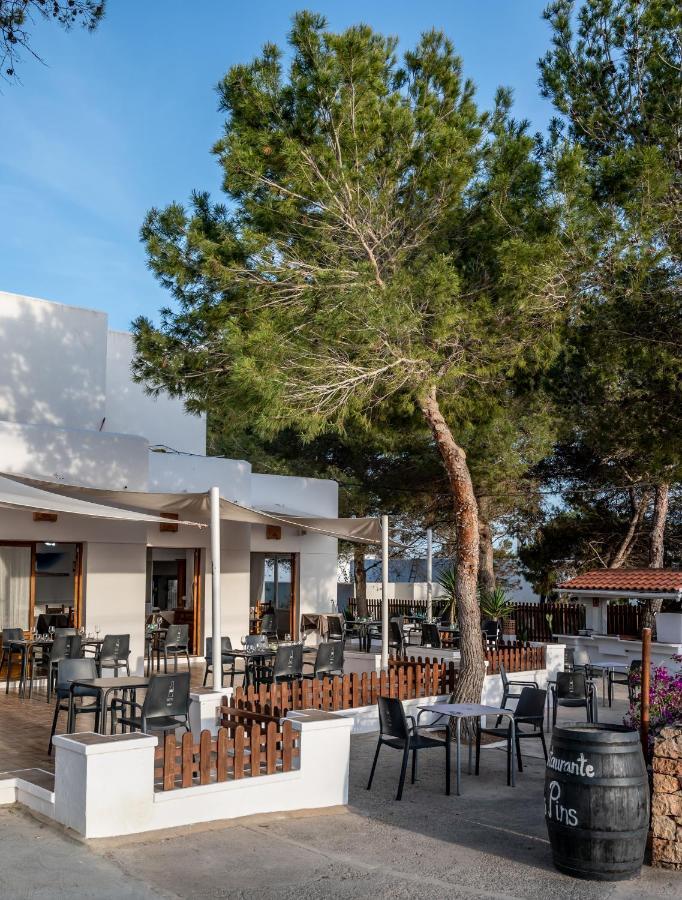 Bungalows Es Pins - Emar Hotels Playa Migjorn Exterior foto