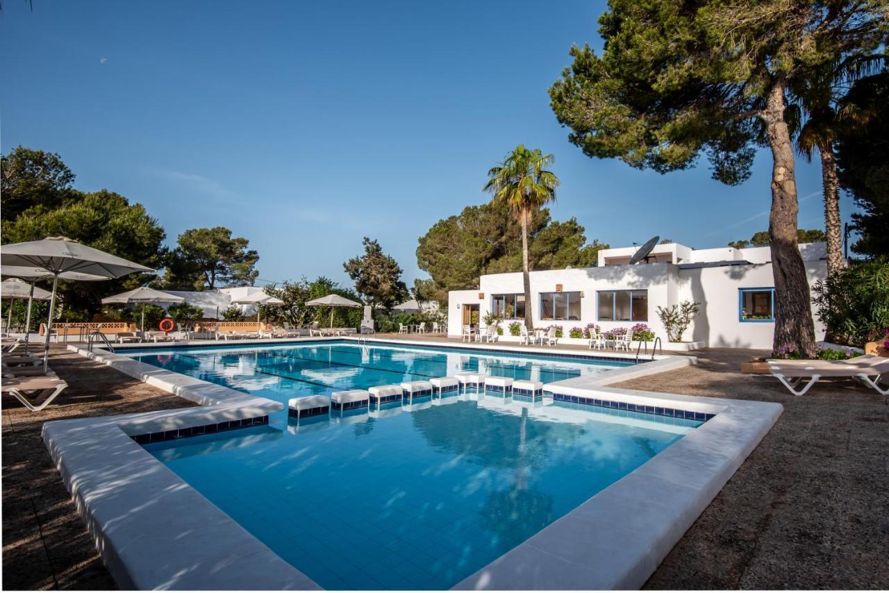 Bungalows Es Pins - Emar Hotels Playa Migjorn Exterior foto