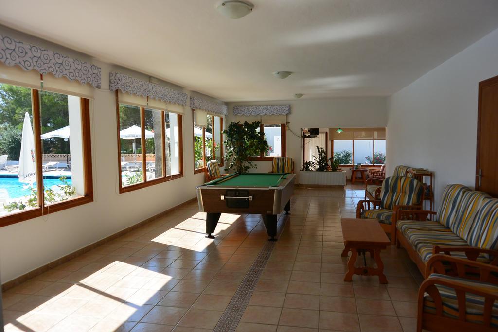 Bungalows Es Pins - Emar Hotels Playa Migjorn Exterior foto