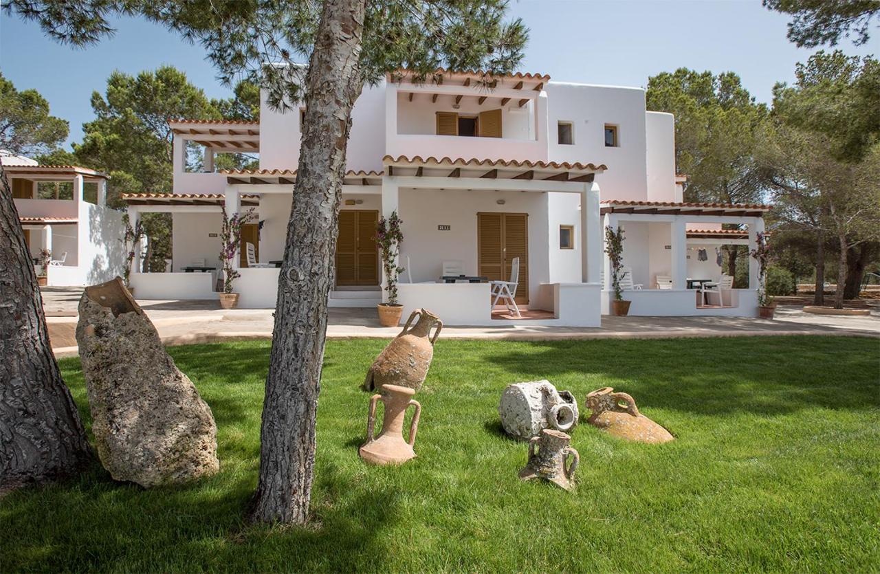 Bungalows Es Pins - Emar Hotels Playa Migjorn Exterior foto